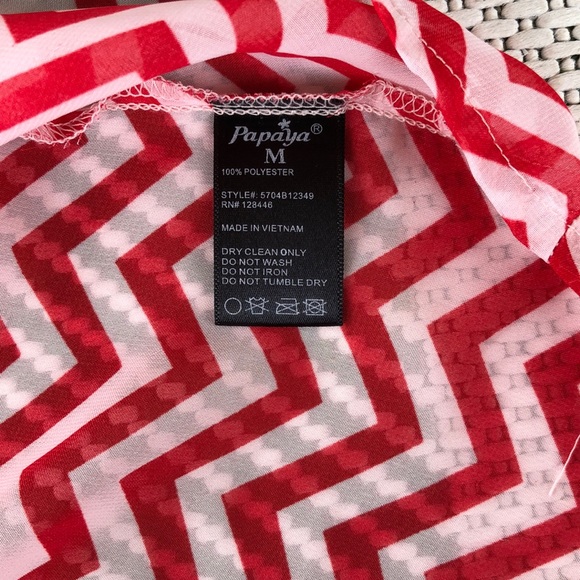 Papaya sheer red and white zigzag sleeveless top - Picture 4 of 4